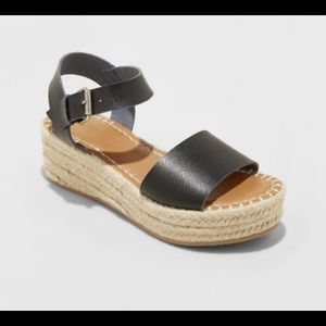 Universal Threads Espadrille Platform Sandals